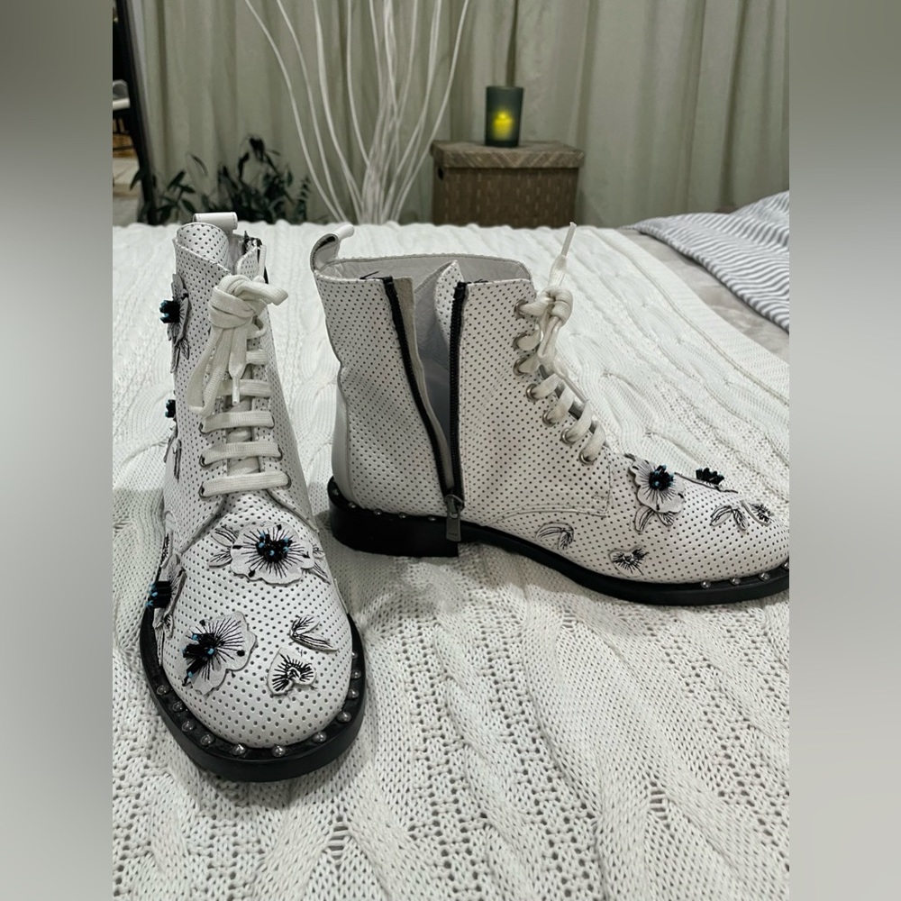 MAGZA White Genuine Leather Ankle Boots – Floral Appliqué & Perforated Design - Picture 13 of 15